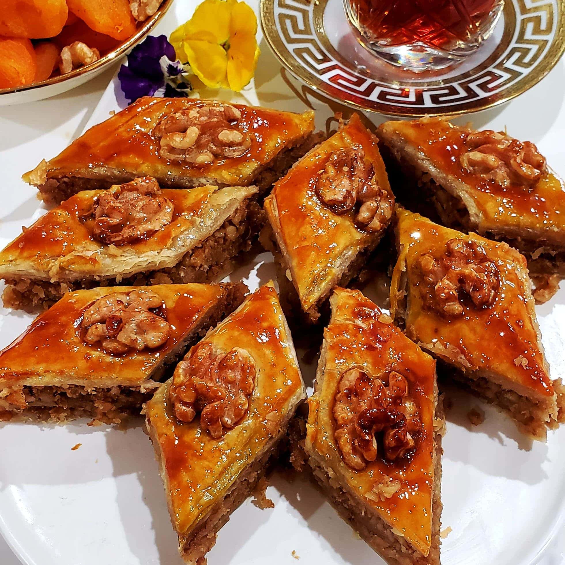 azerbaijani-baklava-simple-version-simple-tasty-eating